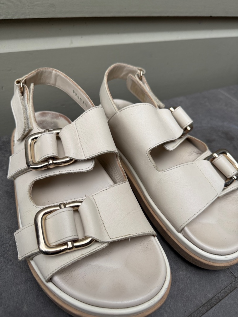 ALOHAS Harper Cream Buckle Leather Sandals